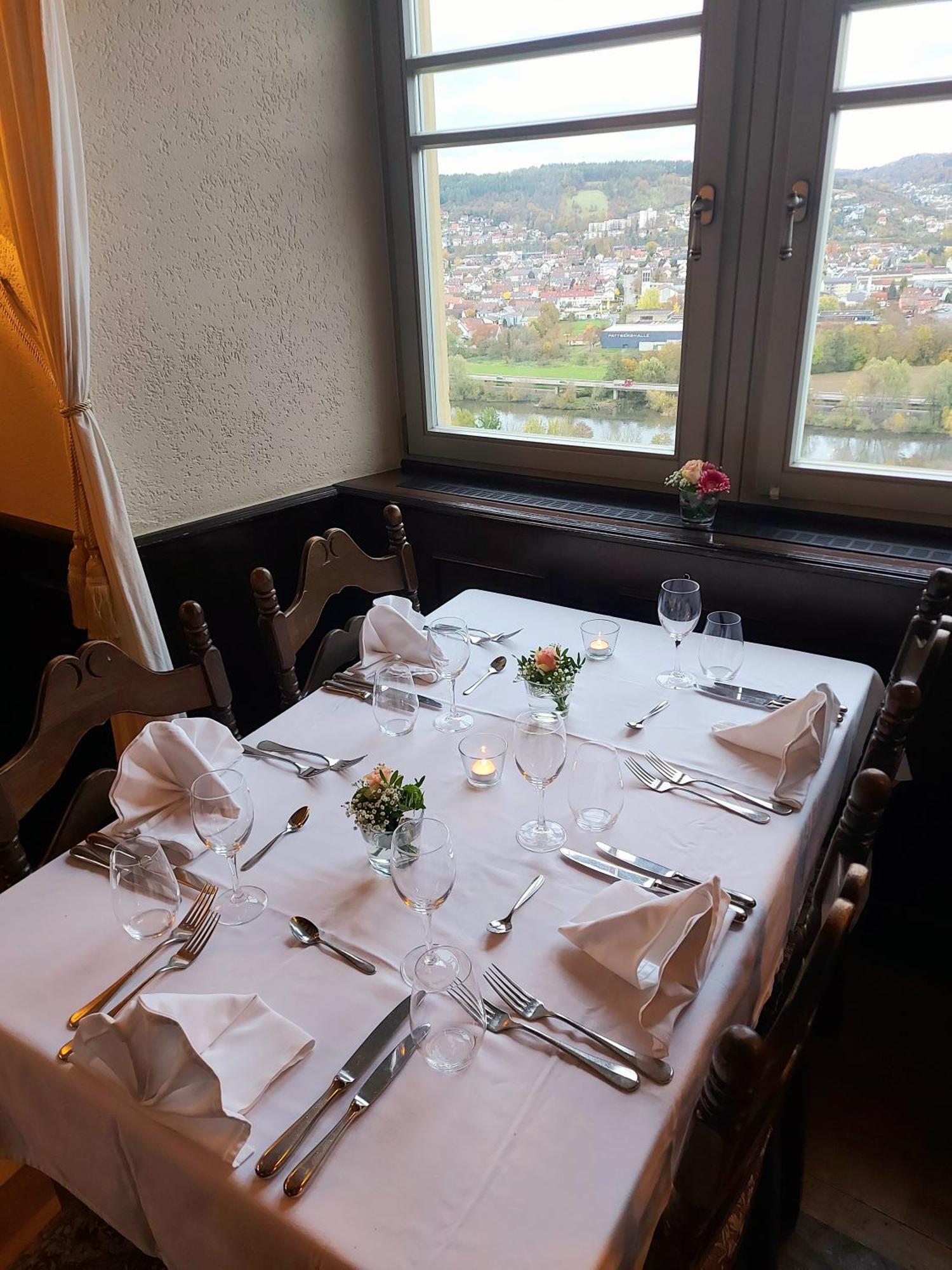 Eventlocation & Hotel Schloss Neuburg Obrigheim Kültér fotó